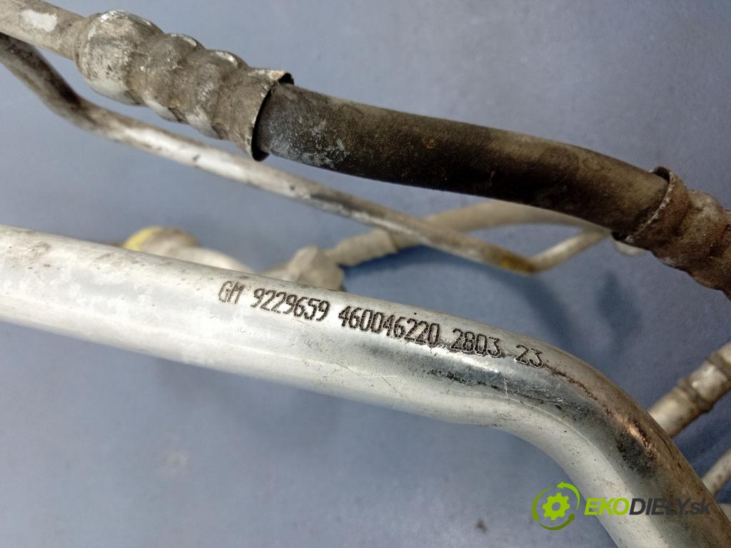Opel Vectra 2003 rúrka Klimatizácia: 9229659