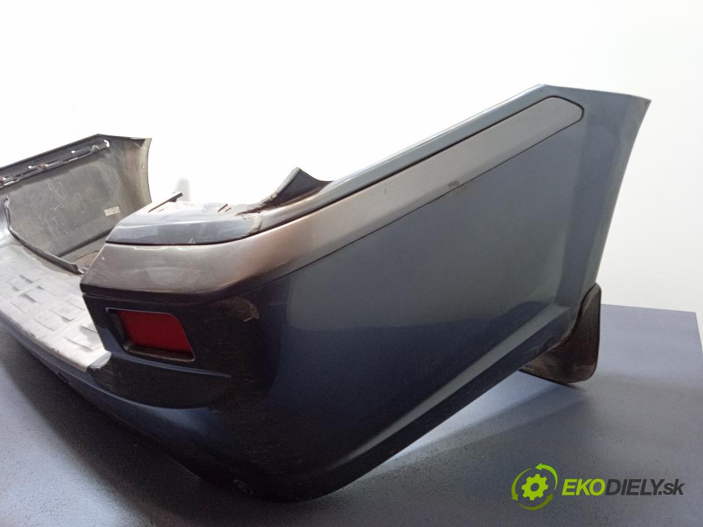 Hyundai Terracan 2003 nárazník Zad: 01