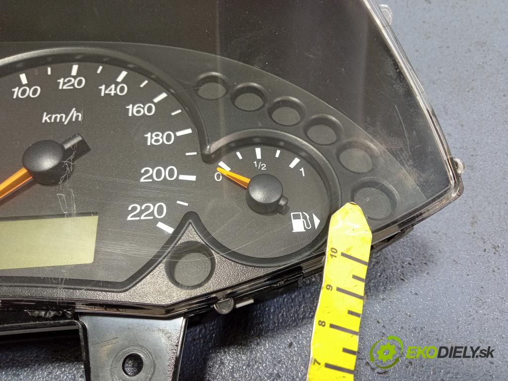 Ford Focus 2003 prístrojovka/ budíky 98AP-10841-BC