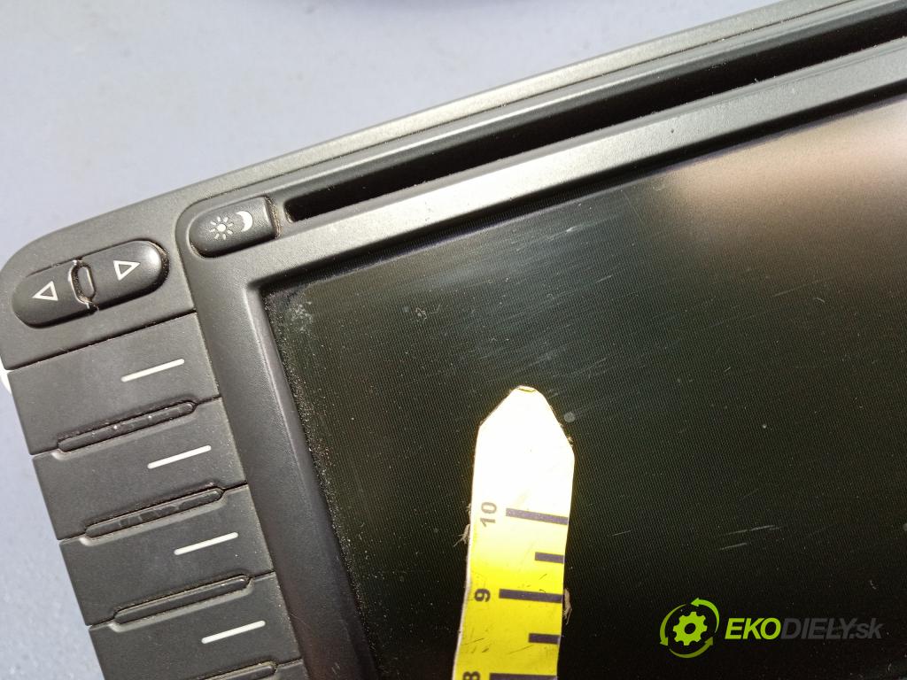 Vw Passat 2005 Radio I Navigácia: 1T0035194D
