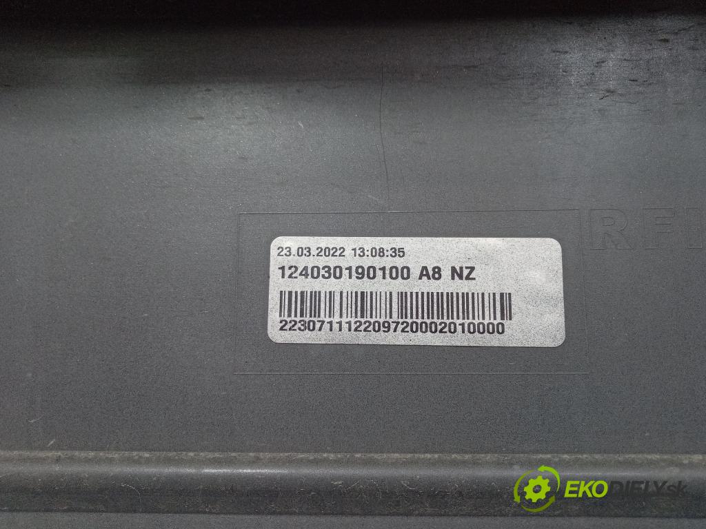 Skoda Octavia 0 nárazník Zad: 5E6807421