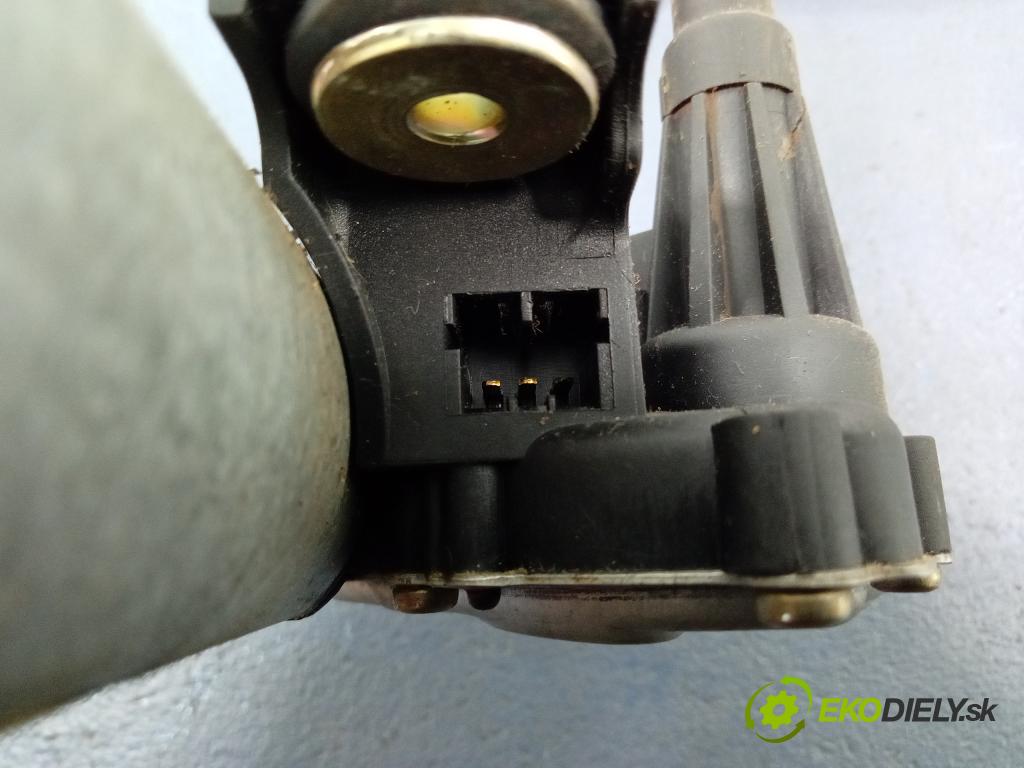 Fiat Stilo 2002 motor: Stierače: zad 66350003