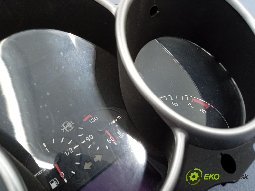 Alfa romeo 147 2004 prístrojovka/ budíky 735374409