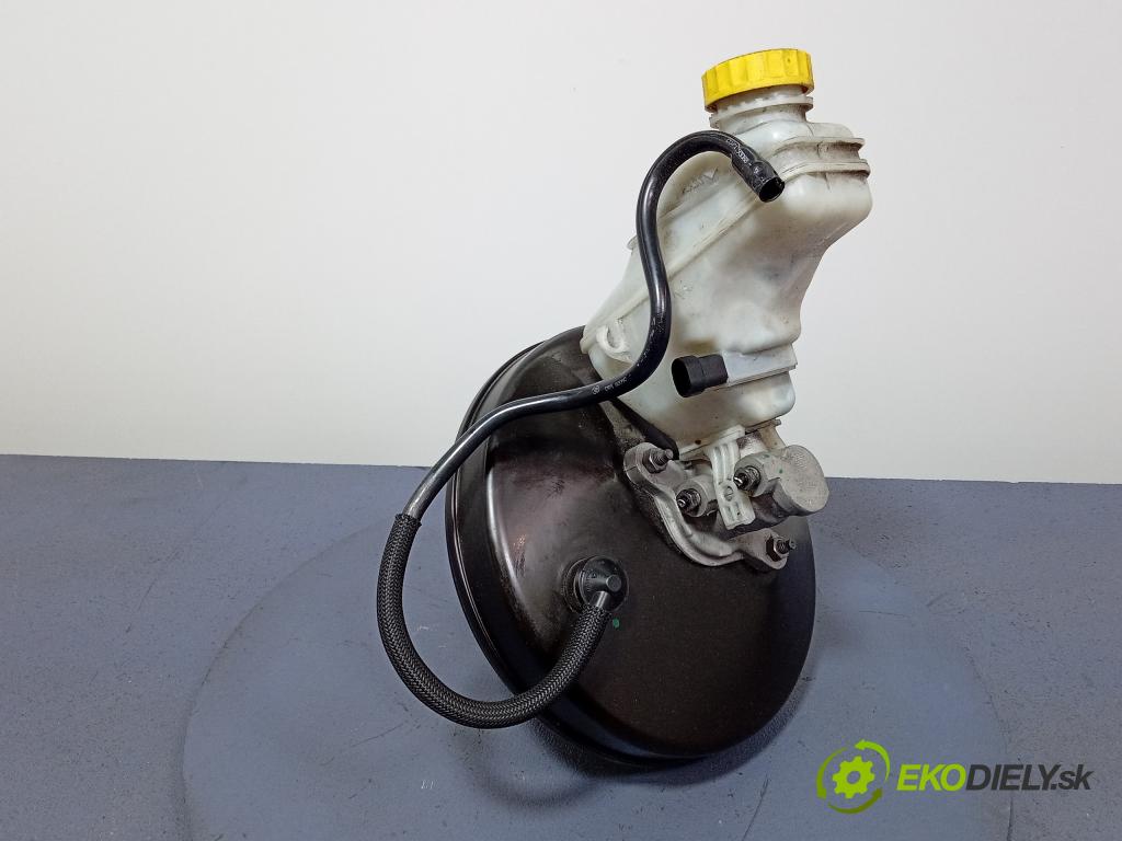 Alfa romeo Mito 2010 servo Brzdní: 0204054155