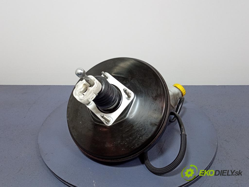 Alfa romeo Mito 2010 servo Brzdní: 0204054155