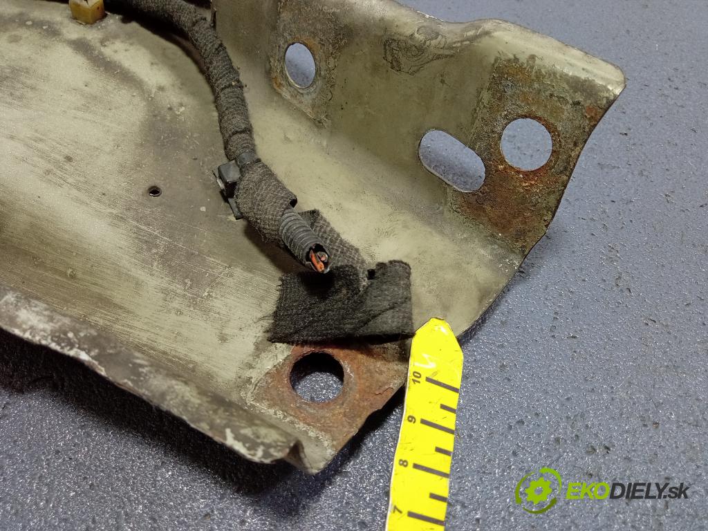 Opel Astra 2006 výztuha Čelní / stěna Přední 01