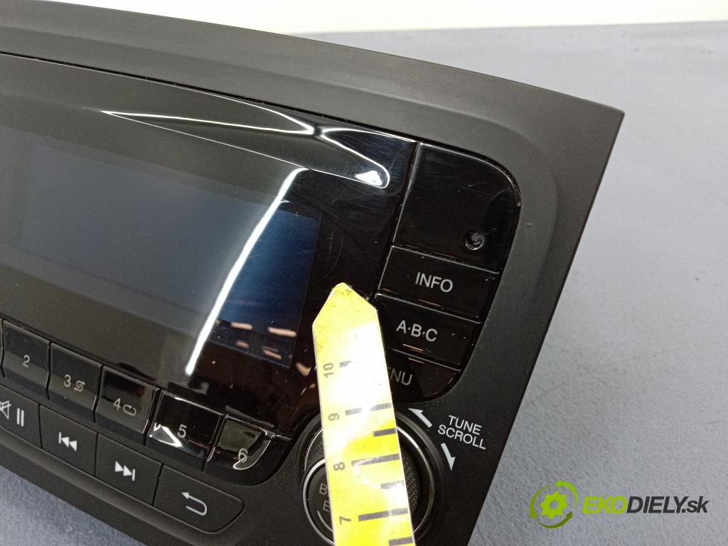 Fiat Doblo 2016 Radio I Navigácia: 07356340010