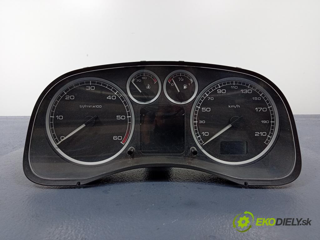Peugeot 307 2002 prístrojovka/ budíky 9636708880