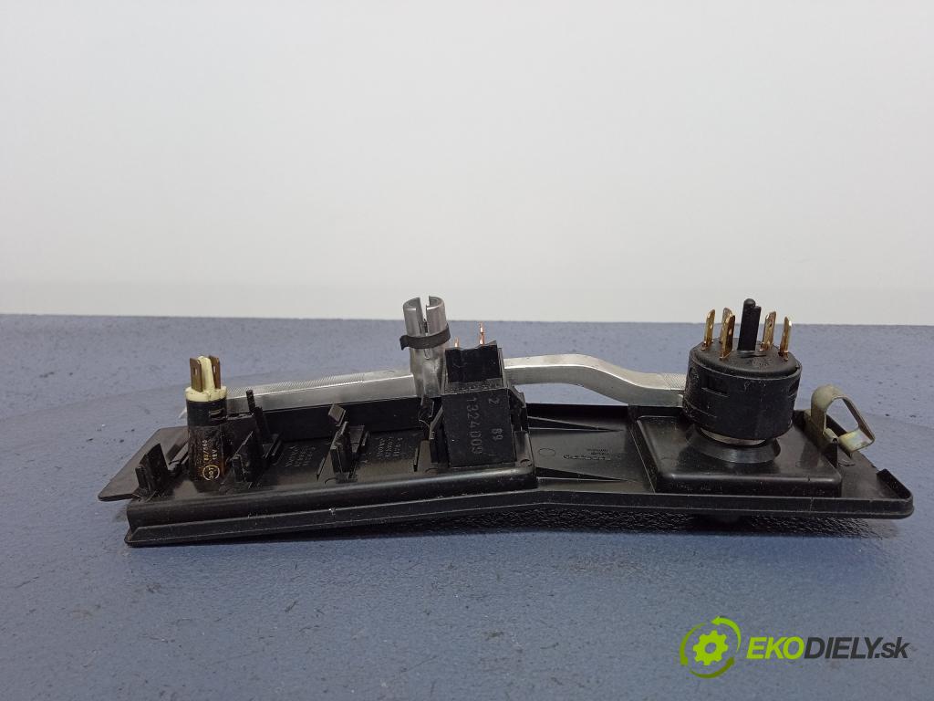 Volvo 740 1989 Přepínač Světel: 01
