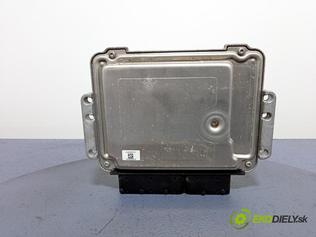 Hyundai I40 2013 riadiaca jednotka Motor: 0281019573