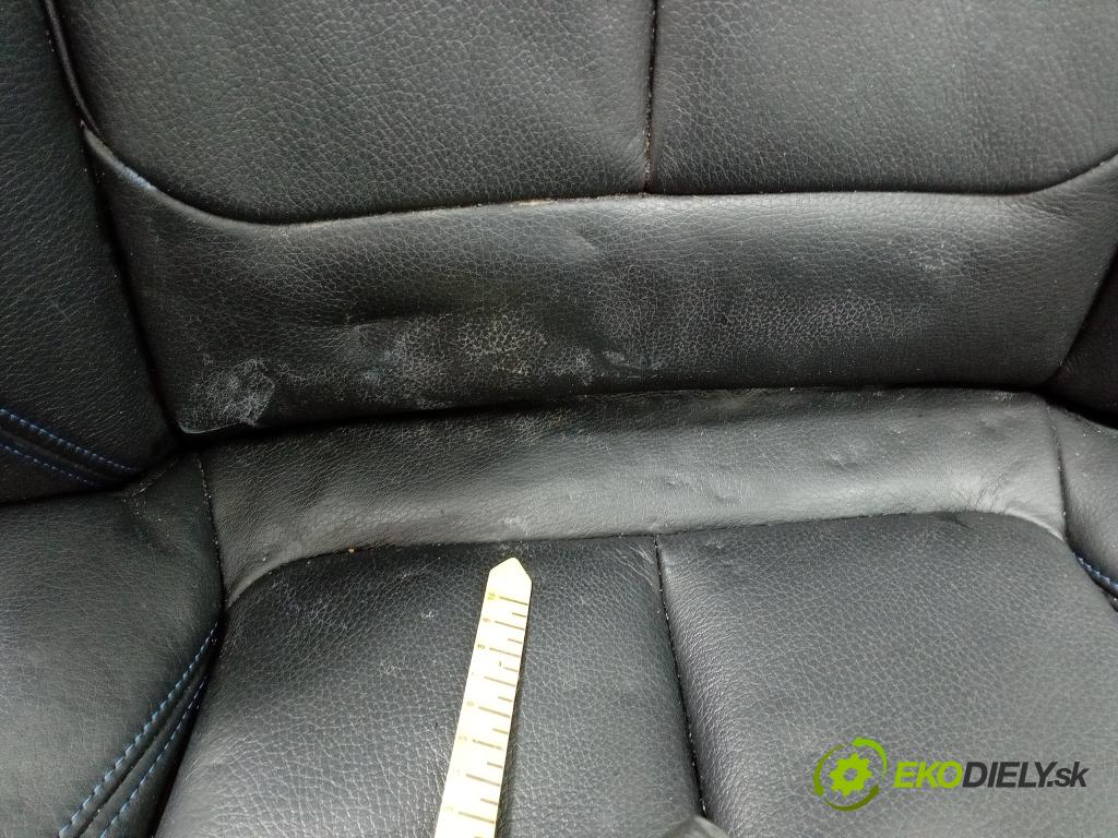 Bmw Seria 3 2018 Sedačka spolujazdca 01
