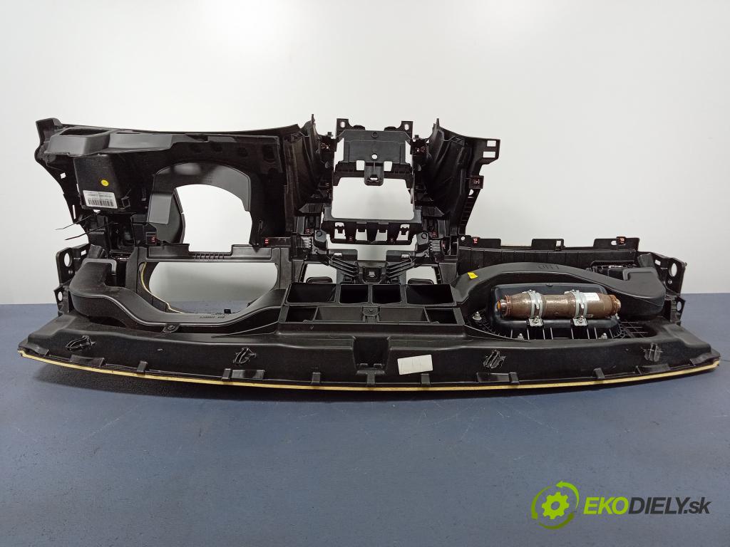 Opel Insignia 2012 kokpit,pristrojová doska Distribúcia: 01