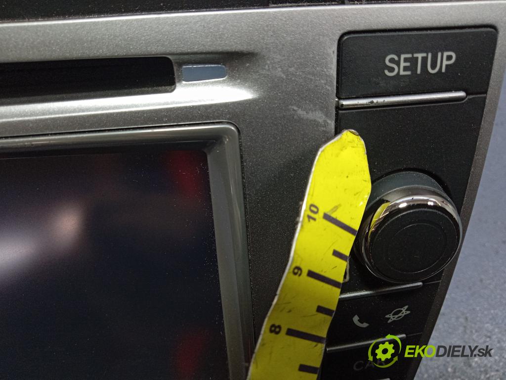Toyota Avensis 2012 Radio I Navigácia: 86140-05010