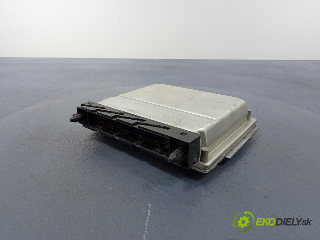 Volvo S80 2000 riadiaca jednotka Motor: 0261206272