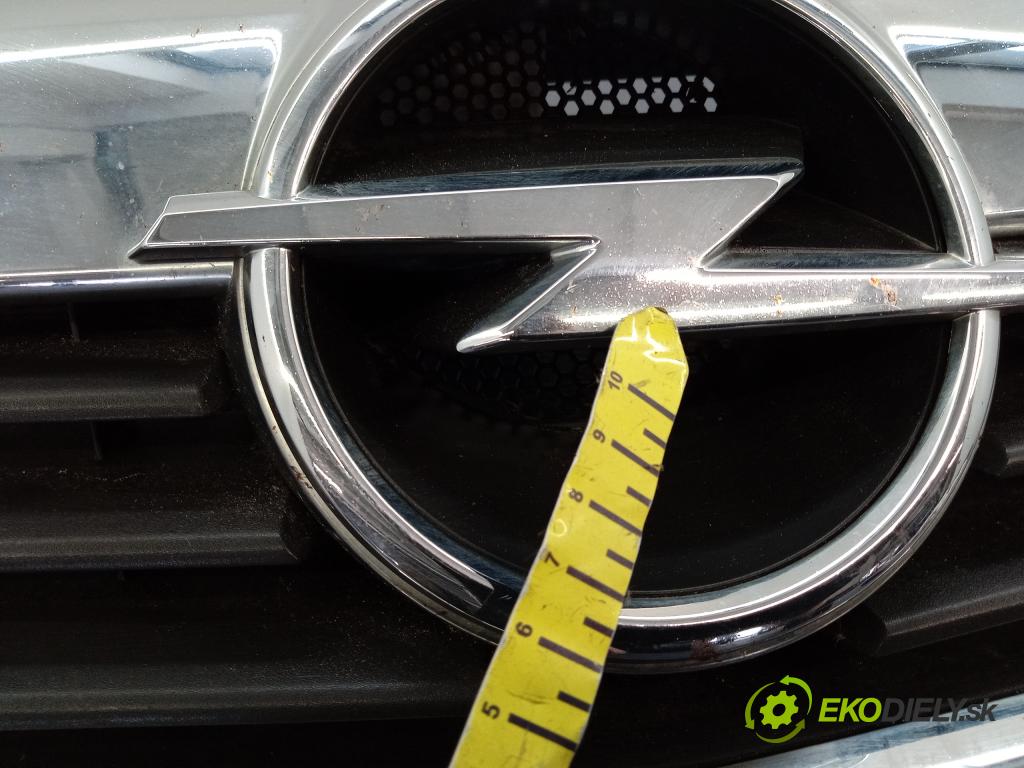 Opel Zafira 2006 miežka / Gril: 13157590