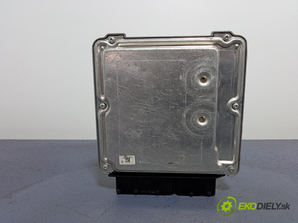 Audi Q5 0 riadiaca jednotka Motor: 04L906021CK