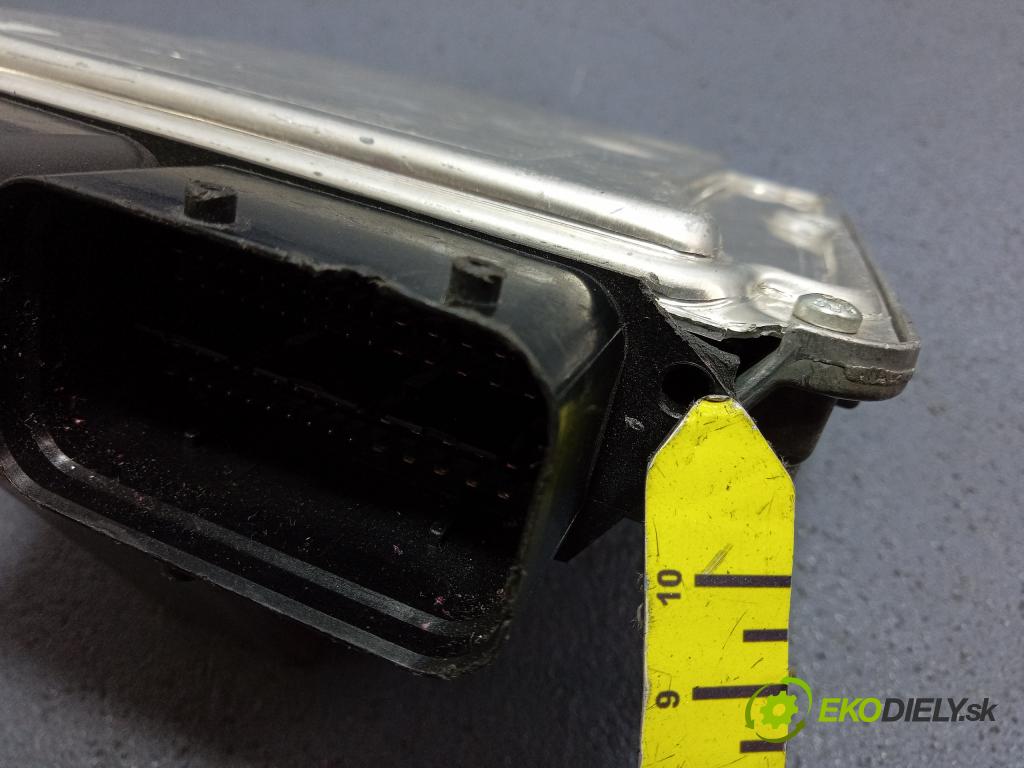 Audi Q5 0 riadiaca jednotka Motor: 04L906021CK