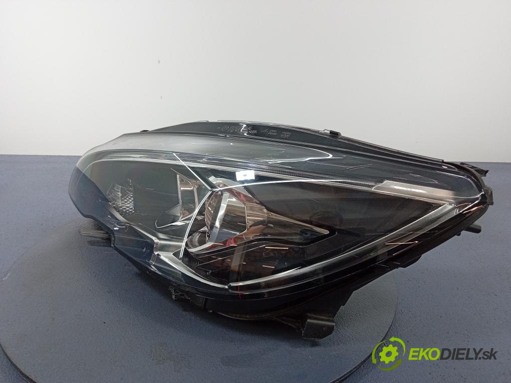 Peugeot 308 0 Reflektor: Vľavo: 1628555480