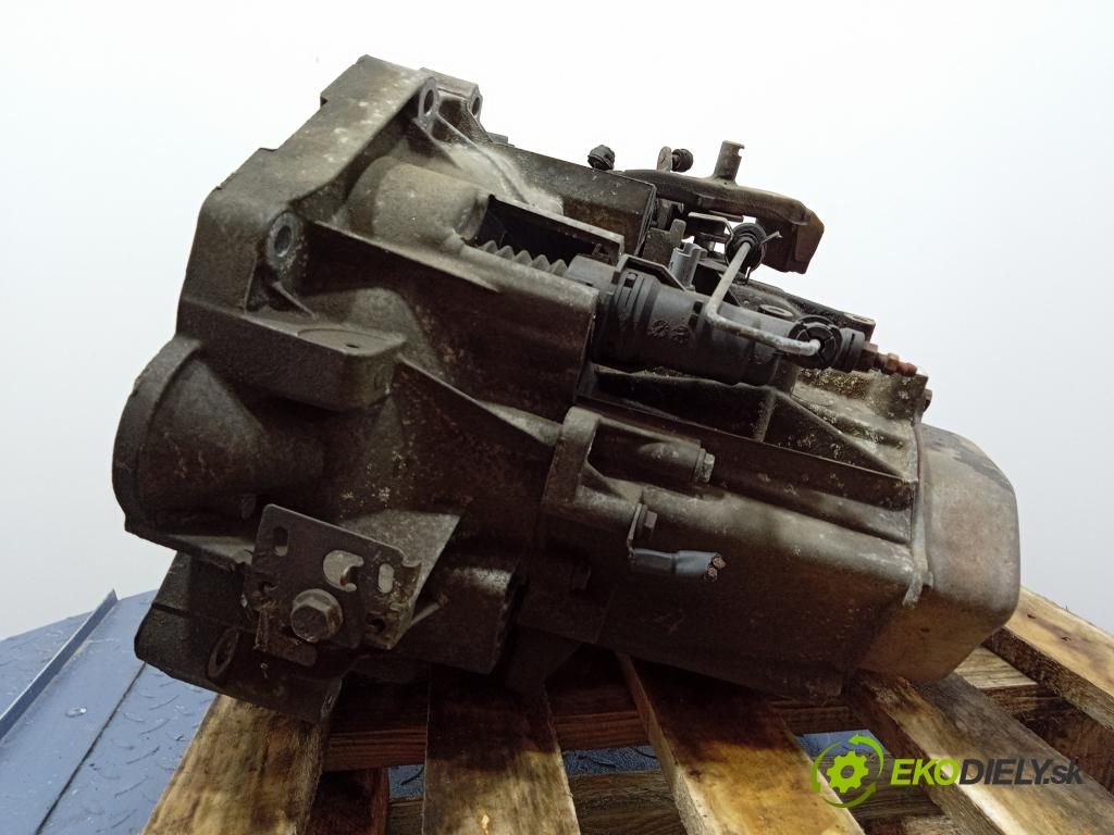 Peugeot 607 2001 prevodovka Manualna 20UE06