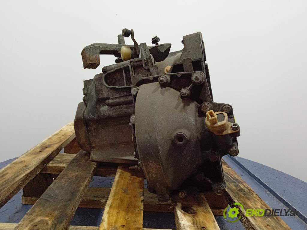 Peugeot 607 2001 prevodovka Manualna 20UE06