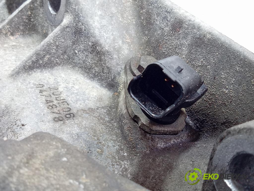 Peugeot 607 2001 prevodovka Manualna 20UE06