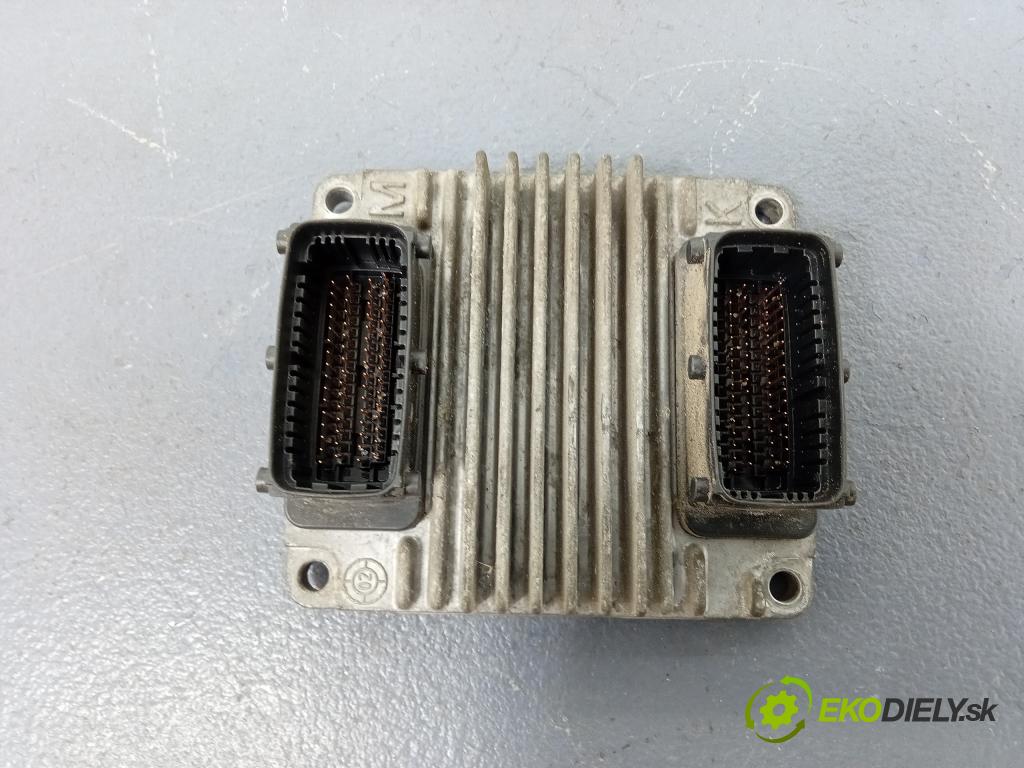 Daewoo Rezzo 2004 riadiaca jednotka Motor: 12220819 XACP
