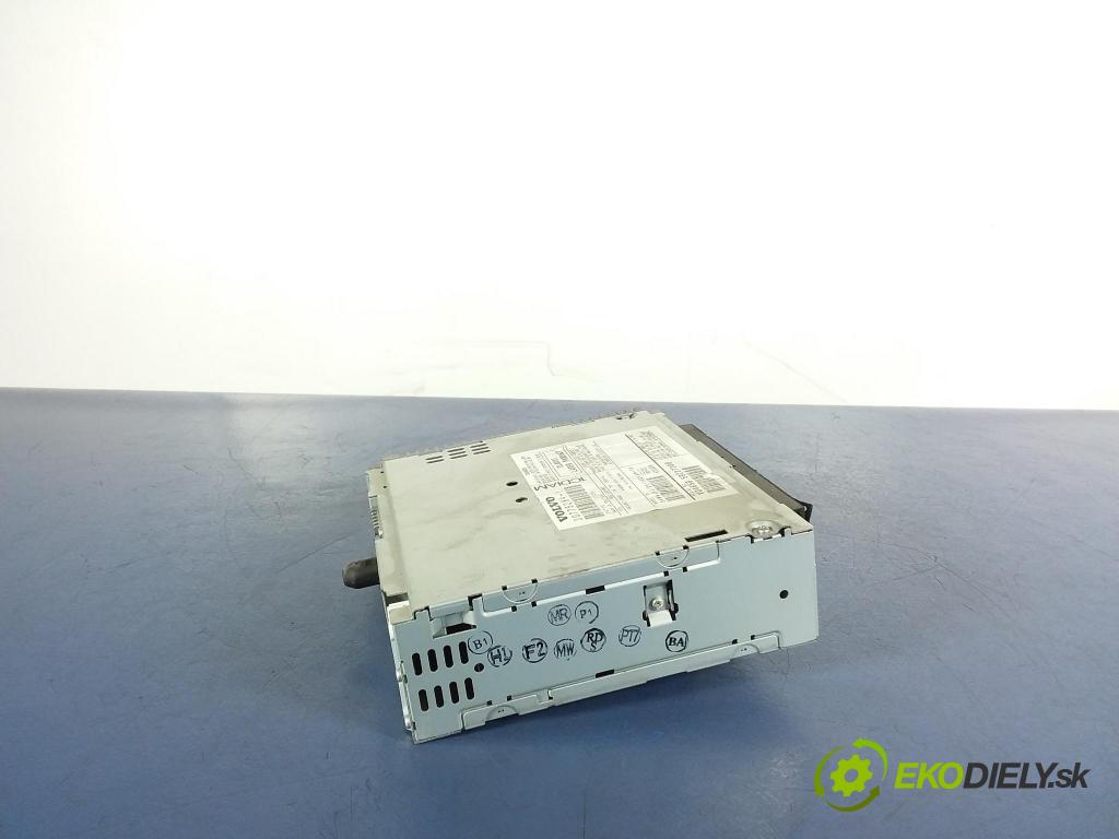 Volvo V50 2005 Radio I Navigácia: 30775284-1