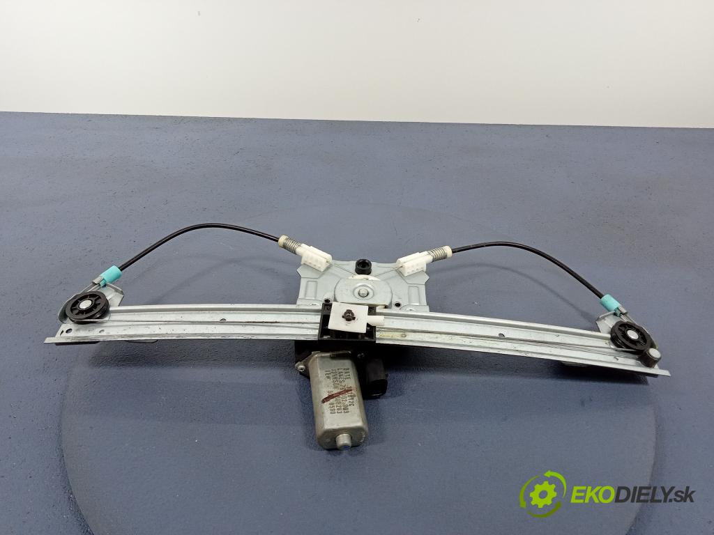 Fiat Punto 2007 mechanizmus okná Okná: Predné Vľavo: ACQ0091