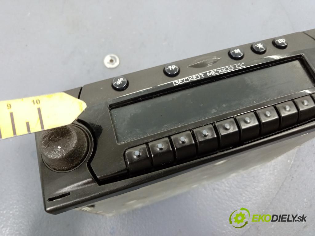 Volvo S40/V40 2001 Radio I Navigácia: BECKER BE4327