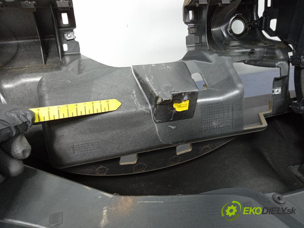 Audi Q7 2007 kokpit,pristrojová doska Distribúcia: 4L0959655C