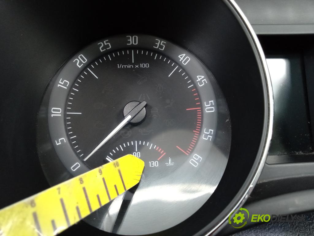 Skoda Superb 2009 prístrojovka/ budíky 3T1920841D