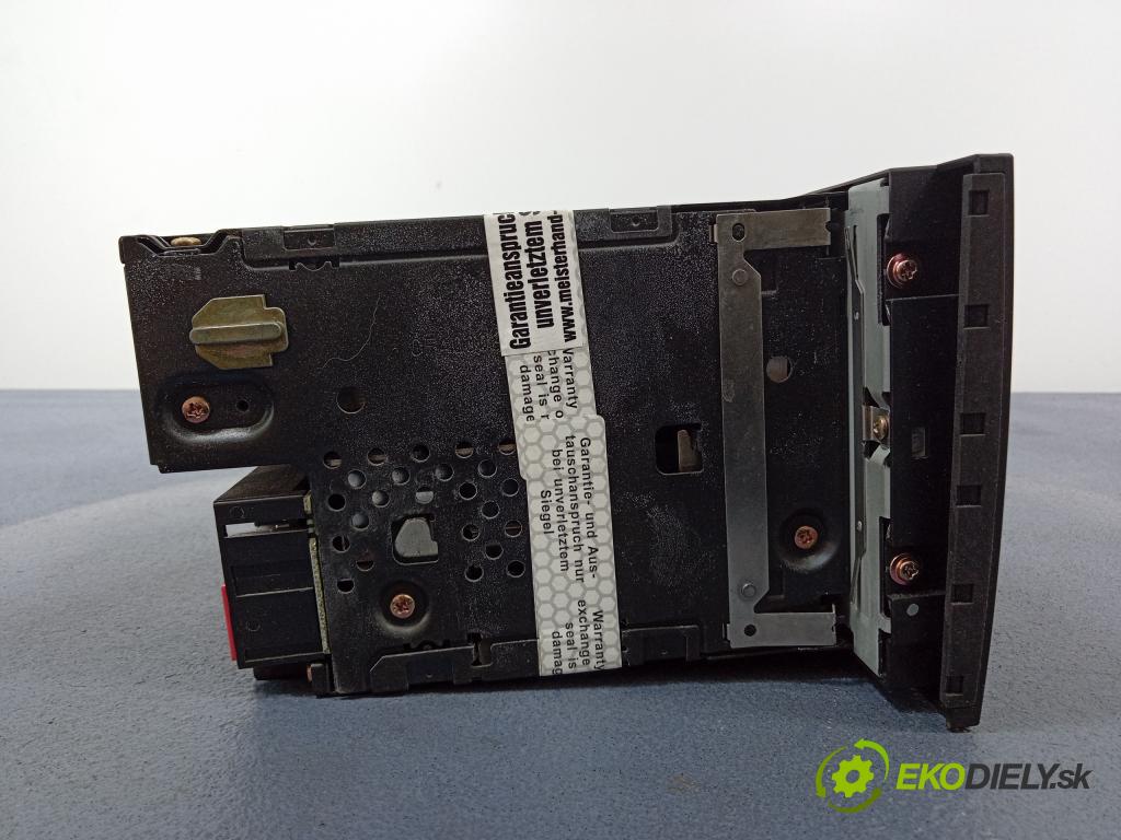 Audi A6 2002 Radio I Navigácia: 4B0035195HX