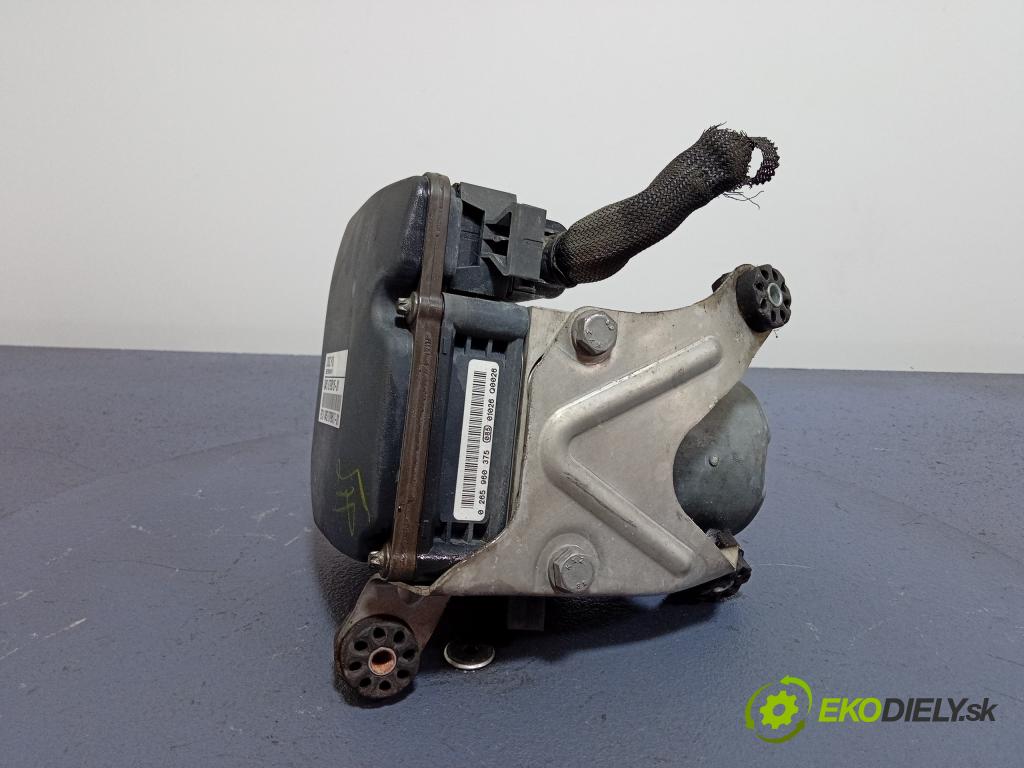 Bmw Seria 5 2010 čerpadlo ABS x 6799515