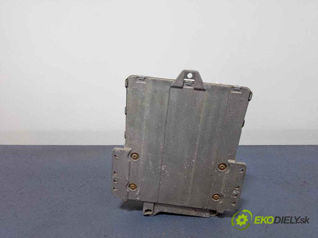 Man Fe 310a 2001 riadiaca jednotka Motor: 0281010241