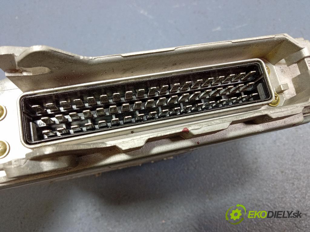 Man Fe 310a 2001 riadiaca jednotka Motor: 0281010241