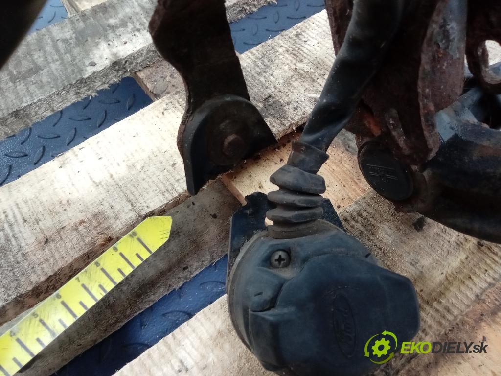 Ford S-max 2007 oko Do Přívěsy 307299