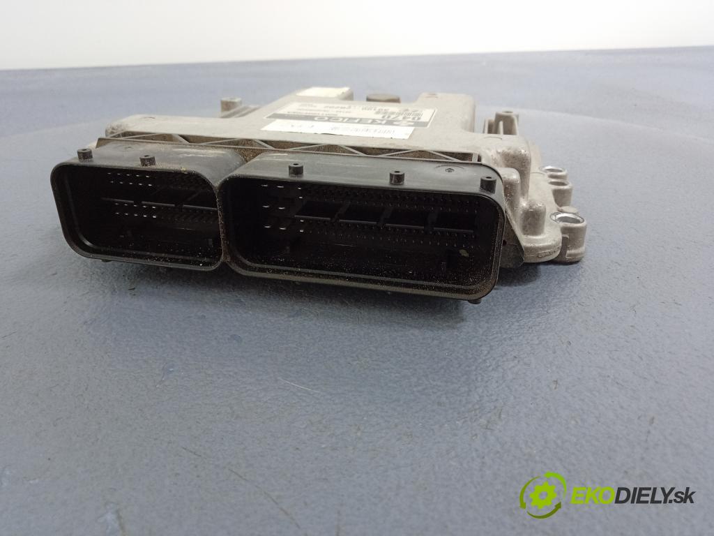 Hyundai Ix35 2015 riadiaca jednotka Motor: 39199-2B202