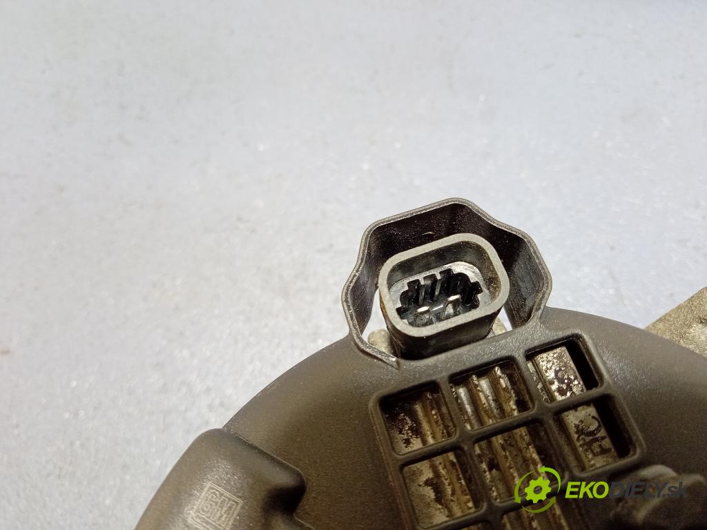 Chevrolet Aveo 2012 Alternator 13579663