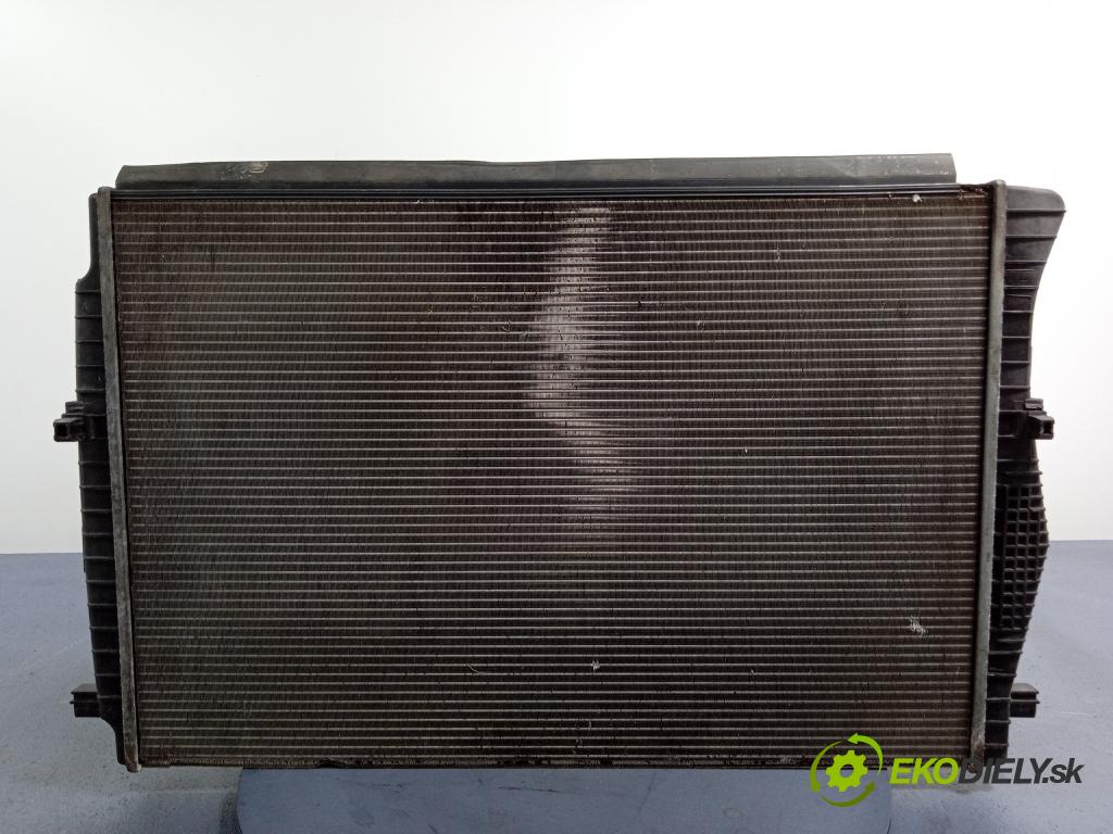 Vw Passat 2021 chladič Voda: 5Q0121251GR