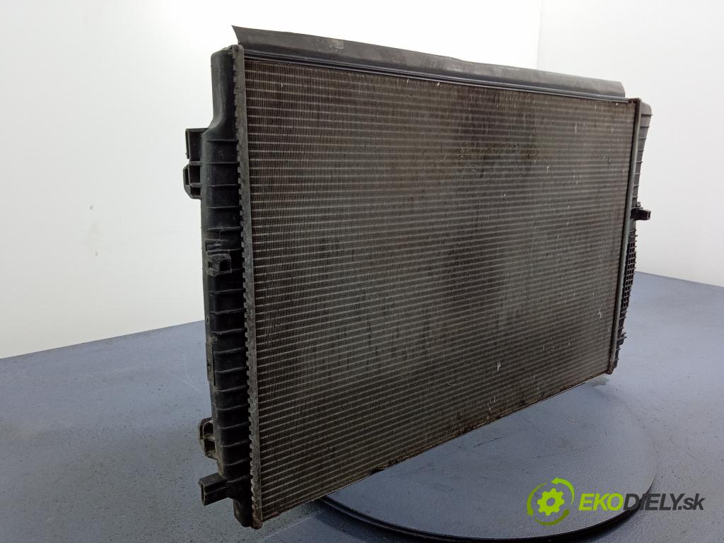 Vw Passat 2021 chladič Voda: 5Q0121251GR