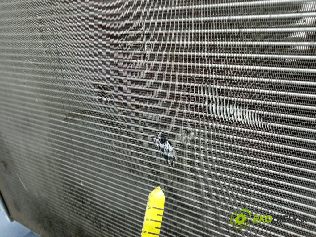 Vw Passat 2021 chladič Voda: 5Q0121251GR