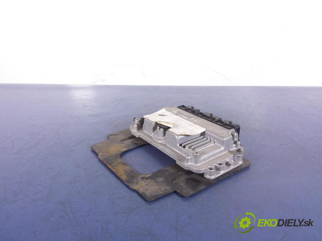 Citroen C4 2006 riadiaca jednotka Motor: 9657595880