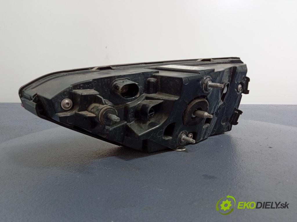 Audi A6 2020 svetlo / reflektor zad ľavá Vnútri: 4K5945093