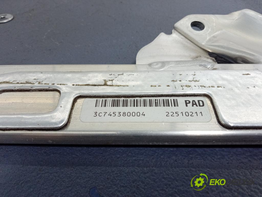 Bmw Seria 7 2021 výztuha Čelní / stěna Přední 7453800