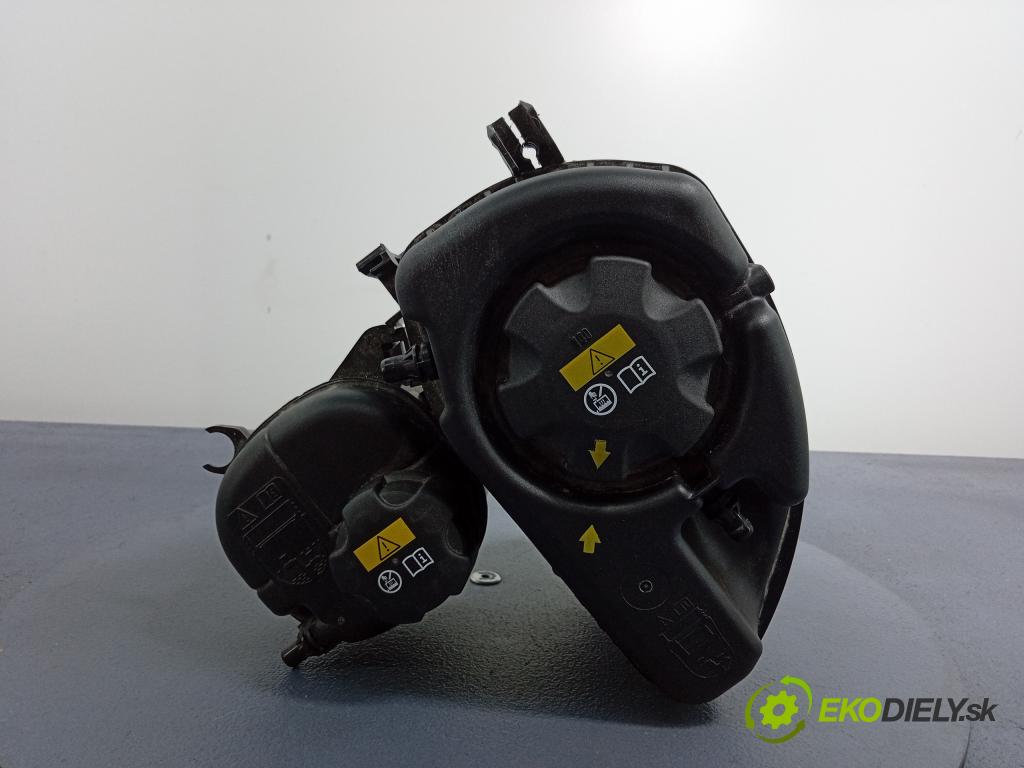Bmw Seria 7 2021 nádržka Kompenzačné: 9846642