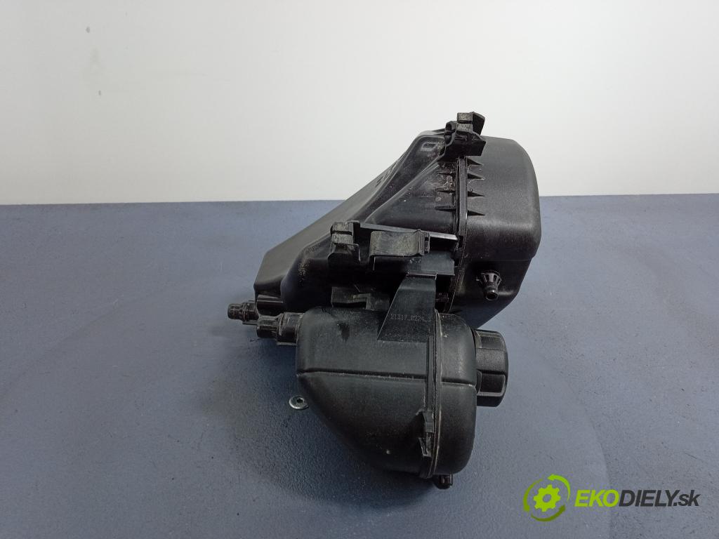 Bmw Seria 7 2021 nádržka Kompenzačné: 9846642