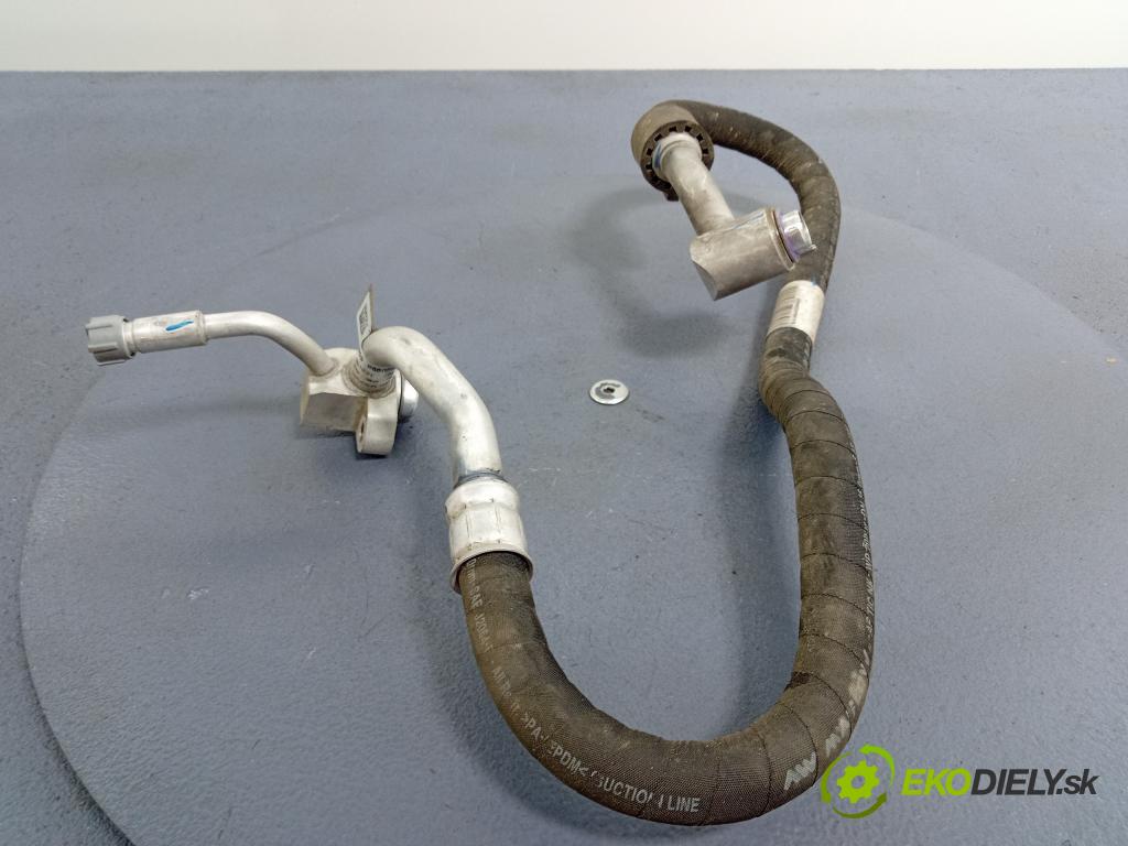 Bmw Seria 7 2021 rúrka Klimatizácia: 9860594