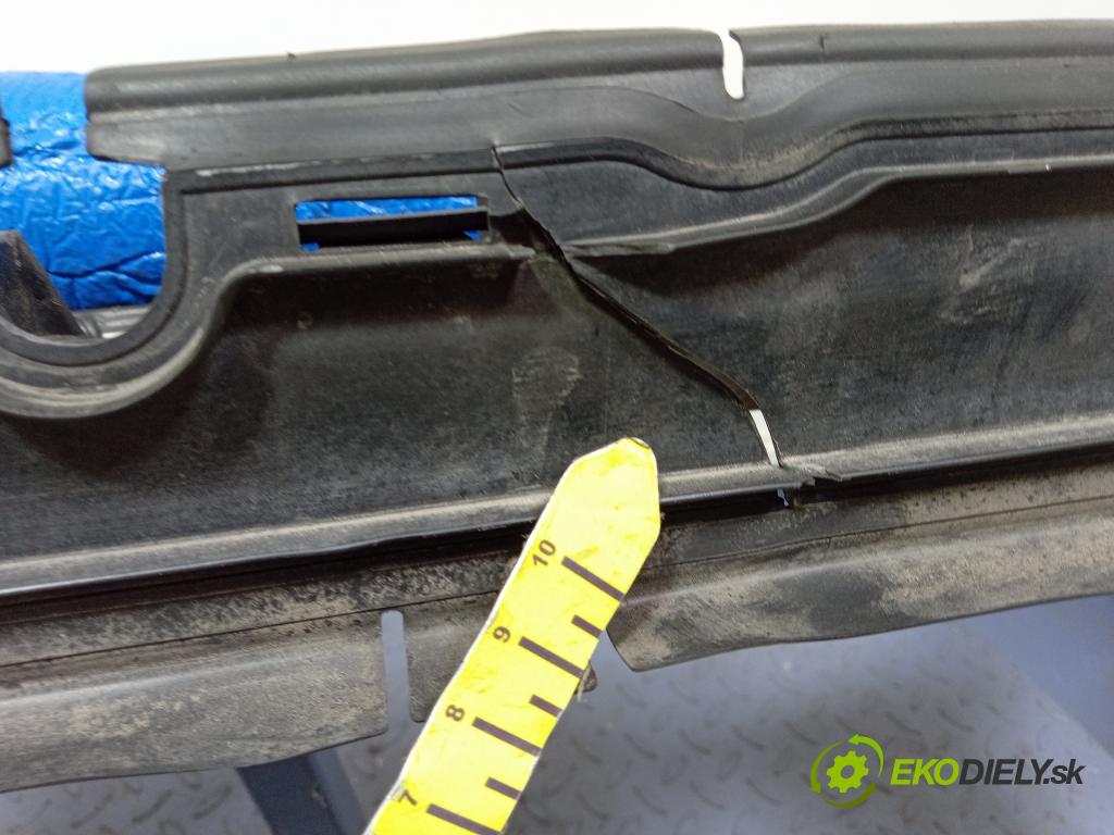 Audi A6 2020 výztuha Čelní / stěna Přední 01779981X