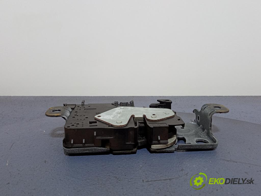 Bmw Seria 1 2020 zámek Klapky: kufr 163672-10