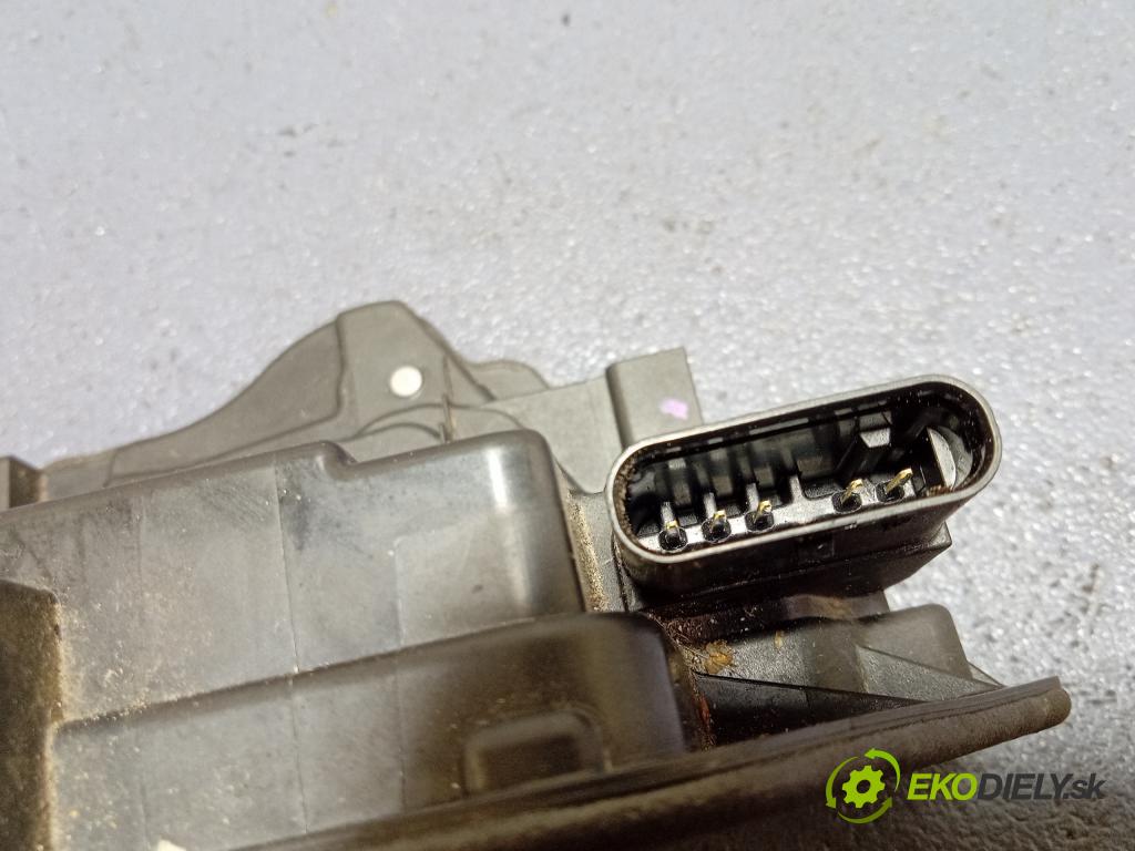 Bmw Seria 1 2020 zámek dveře Zad: v pravo: 7445046